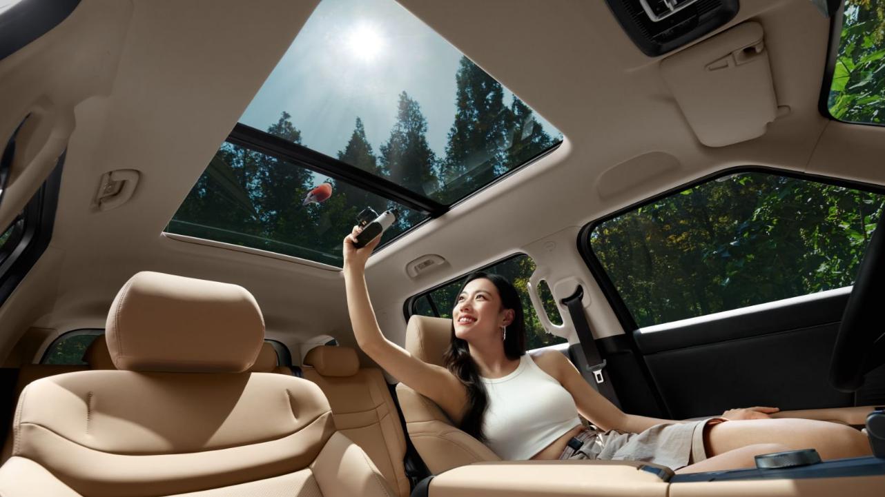 BJ30旅行家：解锁都市与山野的多元生活密码