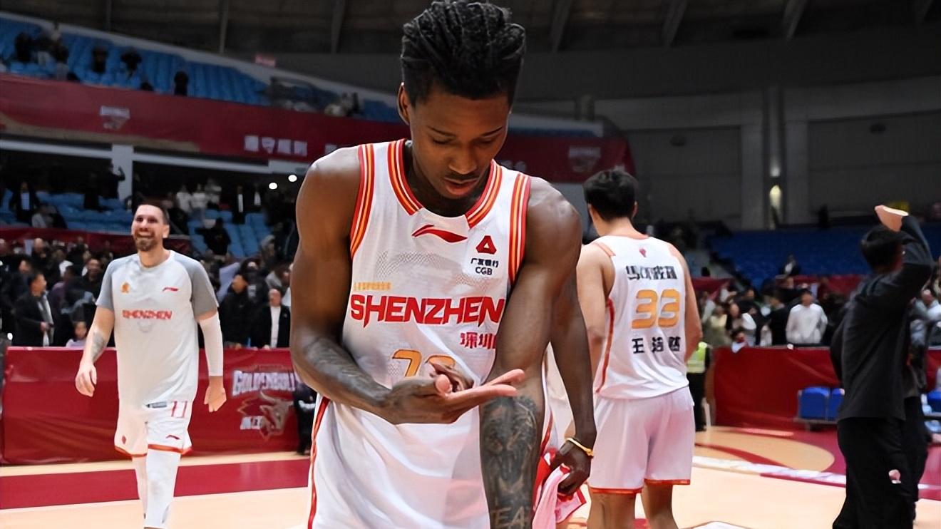 狂奔的黑马！双杀辽篮浙江，连克京沪两强，上季13名如今杀进前6