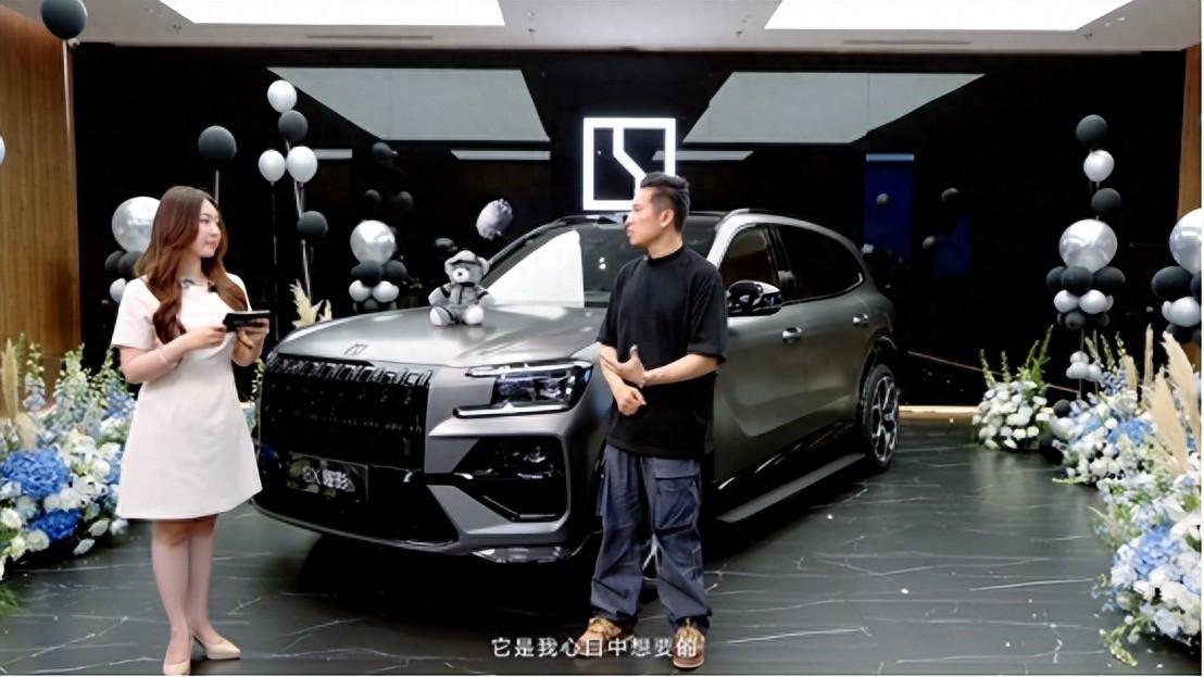 开法拉利的人，日常代步选了这台