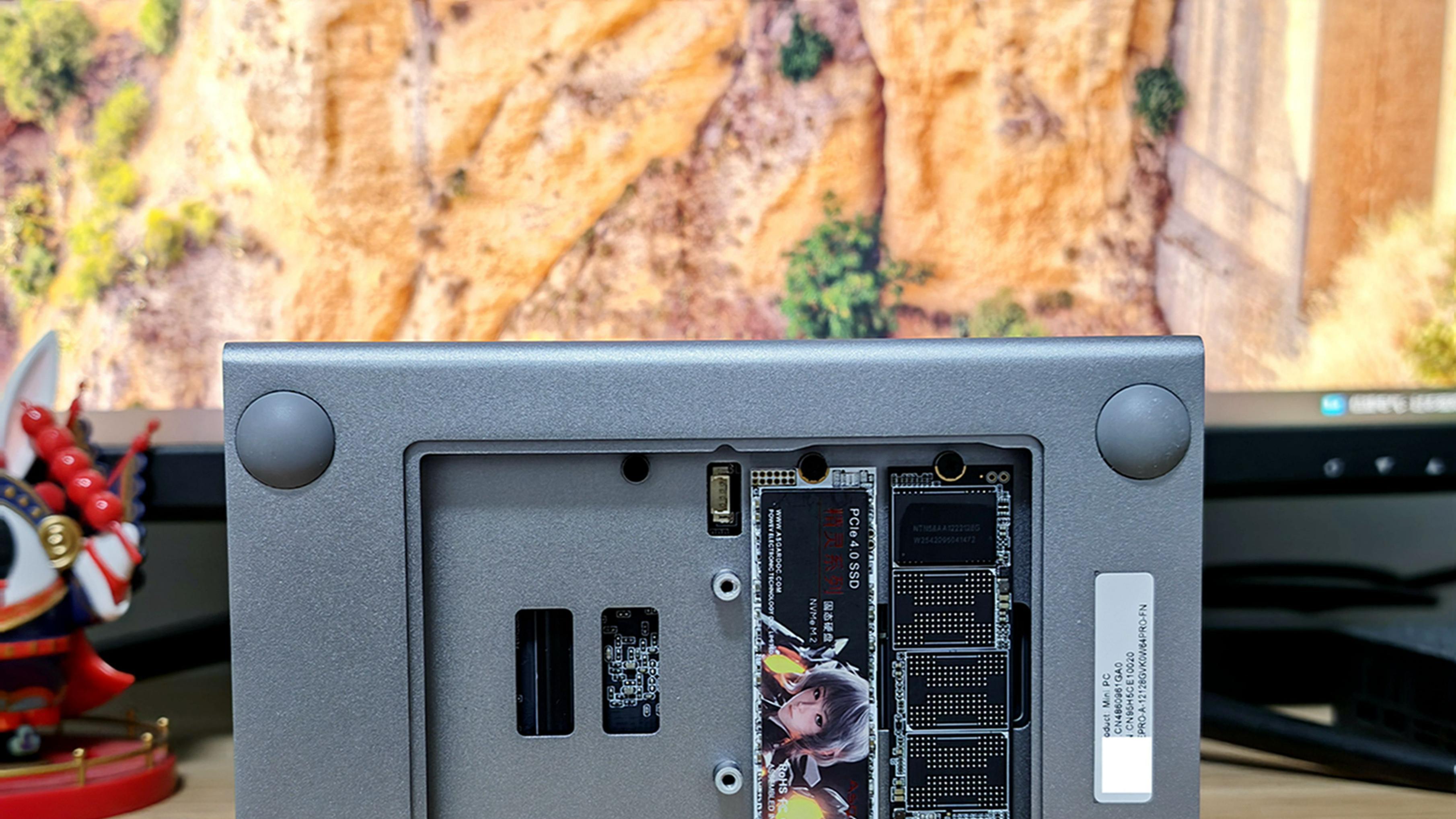 飞牛fnOS加持！5盘位+静音散热，零刻ME Pro让NAS告别复杂操作