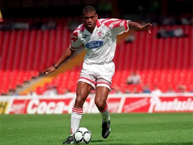 不服气安切洛蒂，不兼容齐达内，还自比雷东多，重炮手认不清自己