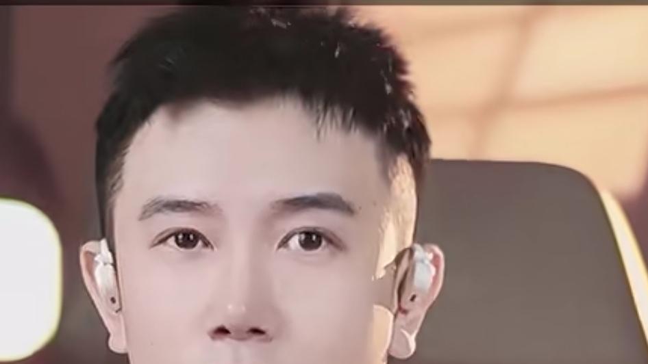 狠心丈夫诓骗妻子替自己背锅坐牢，携新欢独占家产，丈母娘电台哭诉