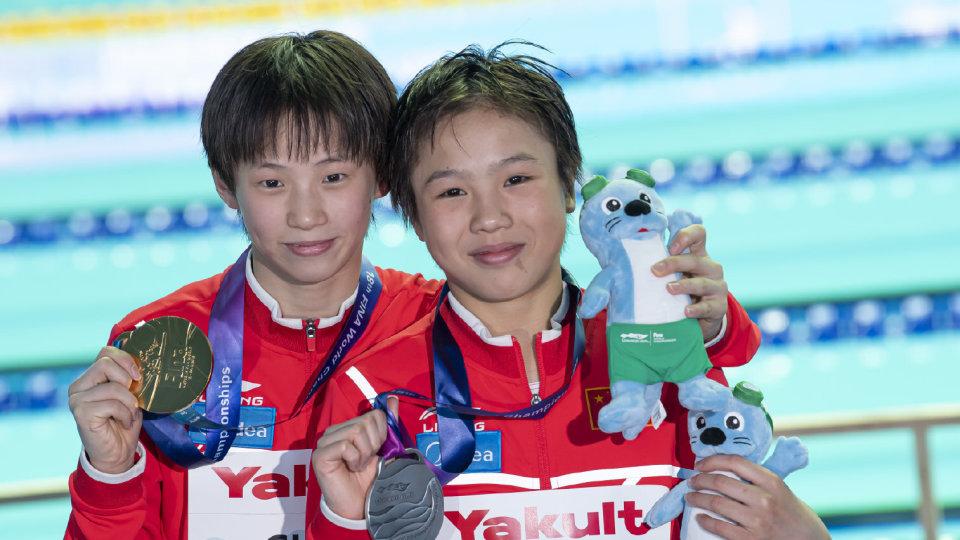 跳水世界杯总决赛：陈芋汐搭档换卢为，蒋林静独战女子10米台