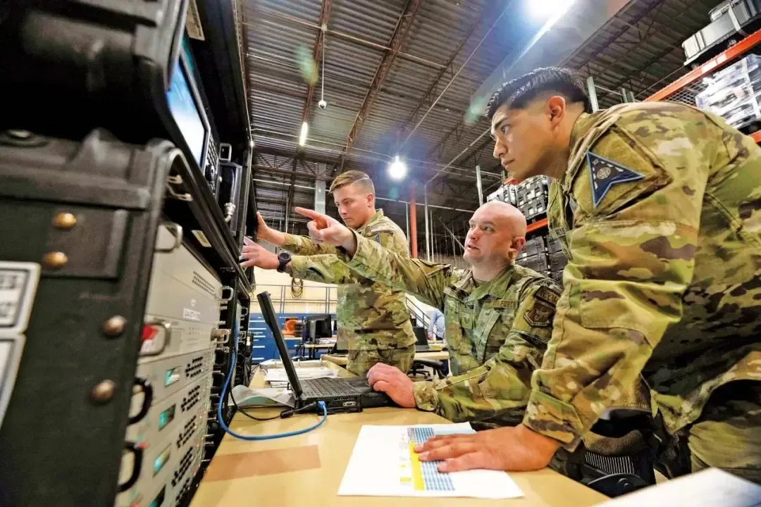 伊朗战争进入第14天：美军准备“最大规模打击”