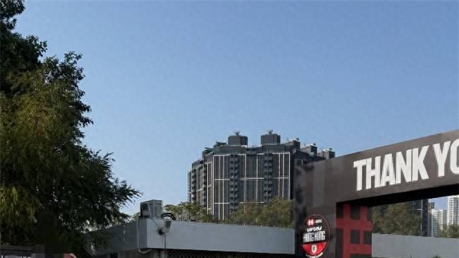 贫穷限制想象之：价值4千万的极氪009