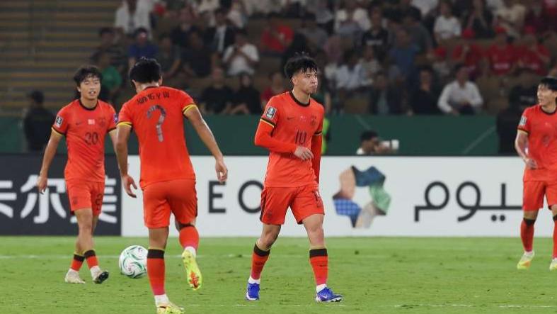 好消息！onefootball再次关注王钰栋