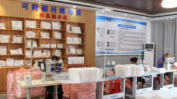 镀铝膜气泡袋避光防护功能在特殊产品中的运用