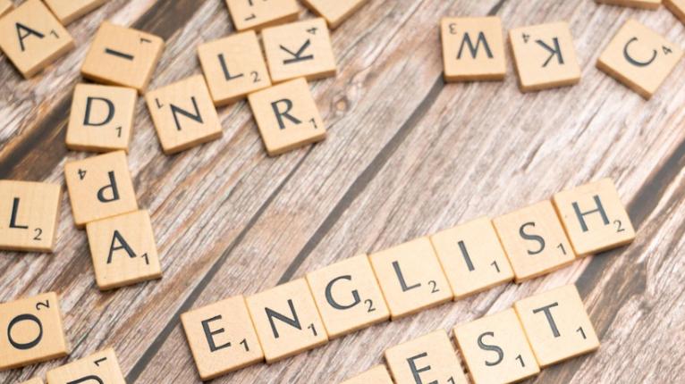 深耕教学，靶向增分 ——我在西安方正补习学校的英语课堂攻坚战