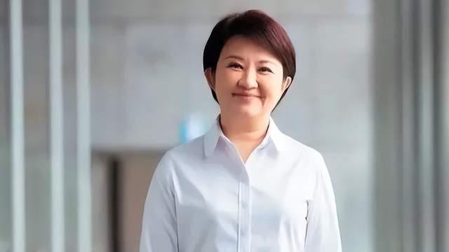 蒋万安25%领跑，郑丽文4%陪跑？这份台湾最新民调，暴露了三个扎心真相