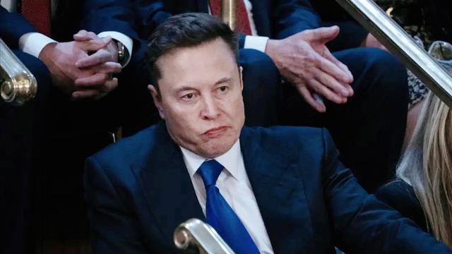 离谱到家！AI一秒扒光照片细节，菲律宾今晚直接拉闸，马斯克也慌了