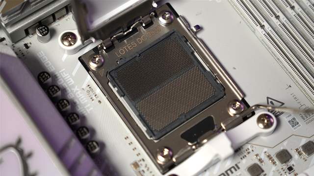 3000元出头搞定主板和CPU！微星B850M刀锋钛+9700X装机实测分享