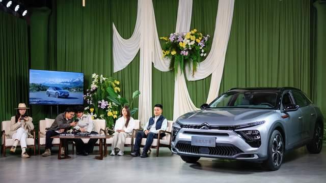 11.37万起！新款凡尔赛C5 X上市，“一口价”能否打开新局面？