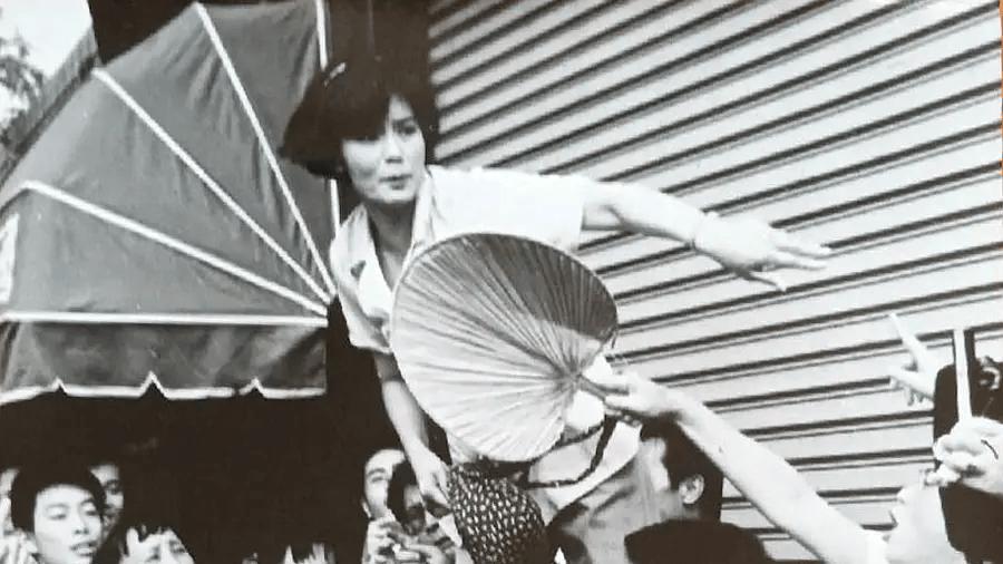 潘虹自毁式演技封神！《股疯》30年不过时，道尽全民炒股的疯狂与清醒