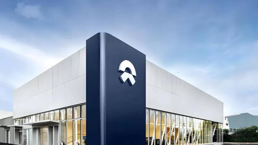 蔚来盈利首破冰