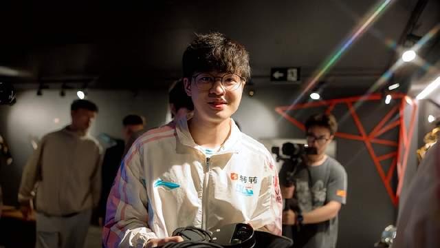 LOL先锋赛四强出炉，半决赛对阵公布，LPL内战确保决赛席位！