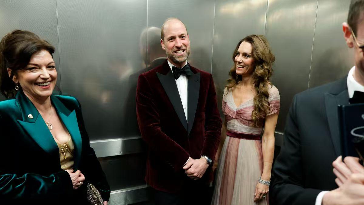 安德鲁被捕，王室一家各藏行踪，昔日至亲成陌路