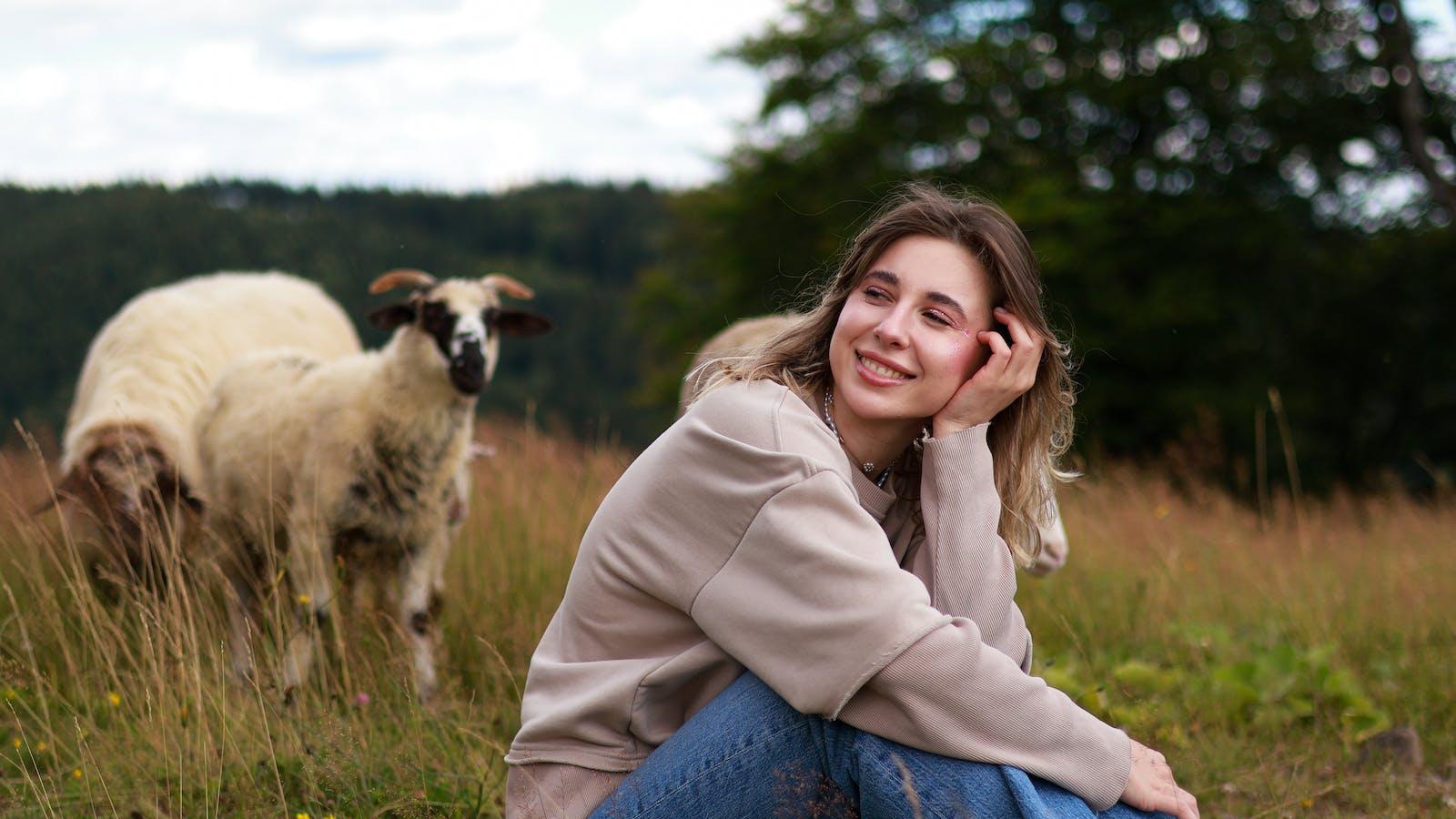 结婚后，聪明的女人，从不参与婆家这两件事才是明智