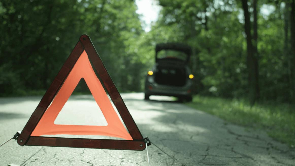 还不会正确使用汽车三角牌？赶快get起来