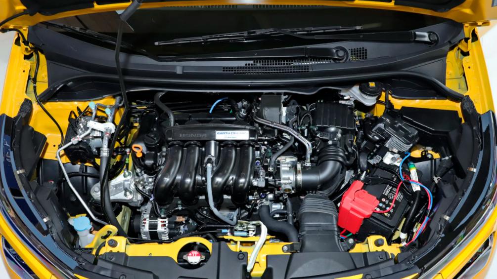 售6.68万元，还送终身质保，26款本田飞度上市