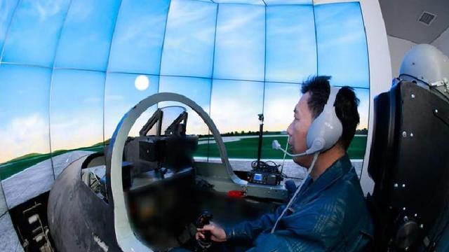 上万次模拟弹射！福建舰放飞歼35细节曝光，曝国产电弹关键数据？