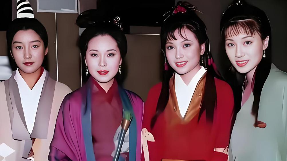 金庸笔下最讨厌的女侠，对丈夫死守贞洁，心中却想着一个有妇之夫