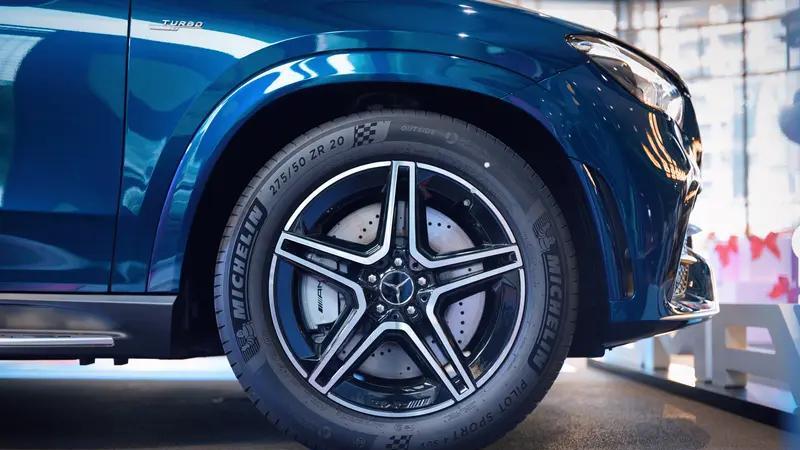 奔驰GLE/GLS中期改款，你觉得是更豪华还是更俗气