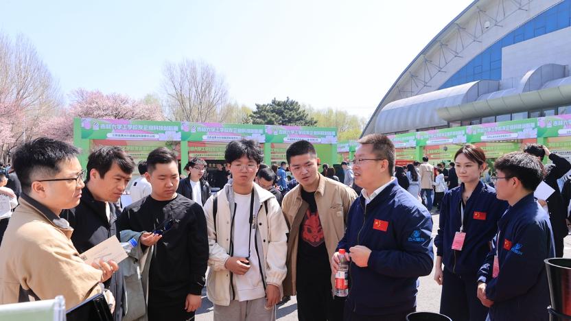 吉林大学怎么样？一场杏花盛会，链接多地资源，构建成长快车道！