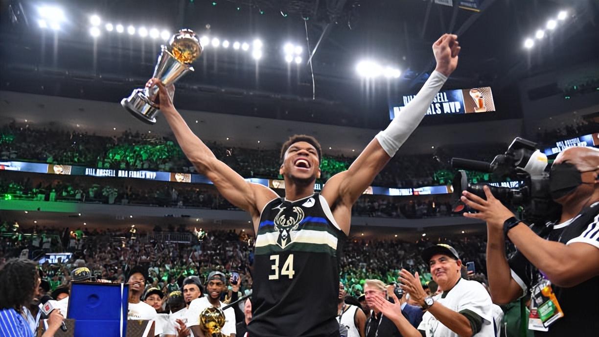 湖人今夏追字母哥迎利好，两届MVP一直渴望向詹姆斯学习并肩作战