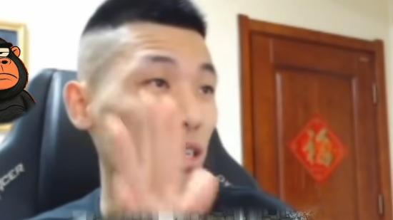 旭旭宝宝吃饭遇到社会青年挑衅，宝哥教科书级处理，借钱却让宝哥被伤透