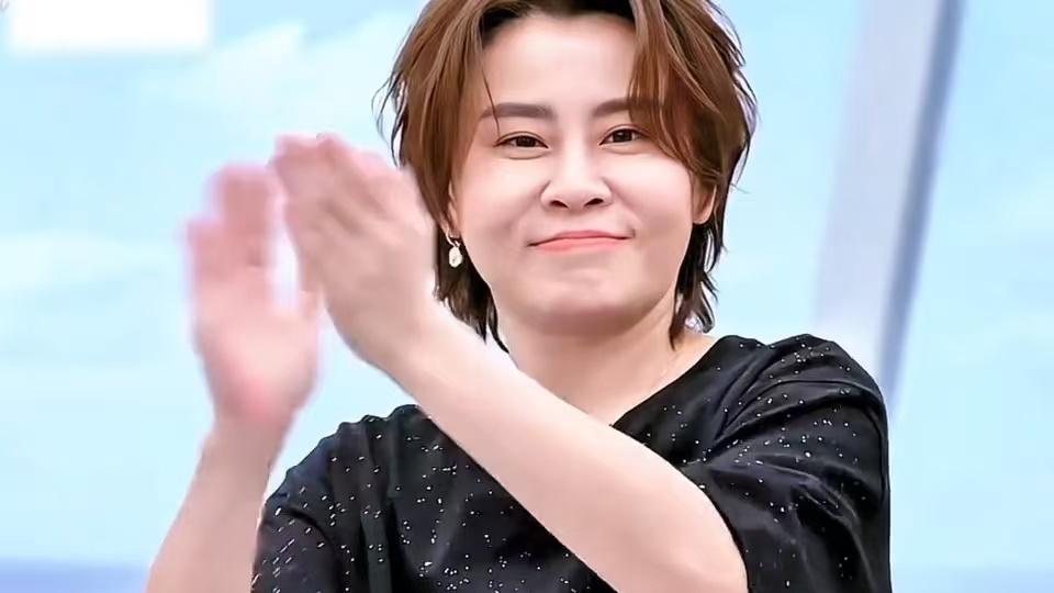 《浪姐7》一公落幕：话题姐姐各有热度，低调的乌兰图雅却成最大赢家