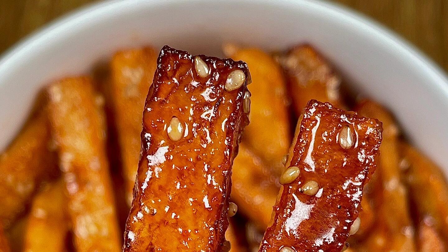 糖醋土豆条：当平凡土豆遇上魔法糖醋汁，一口下去全是幸福！