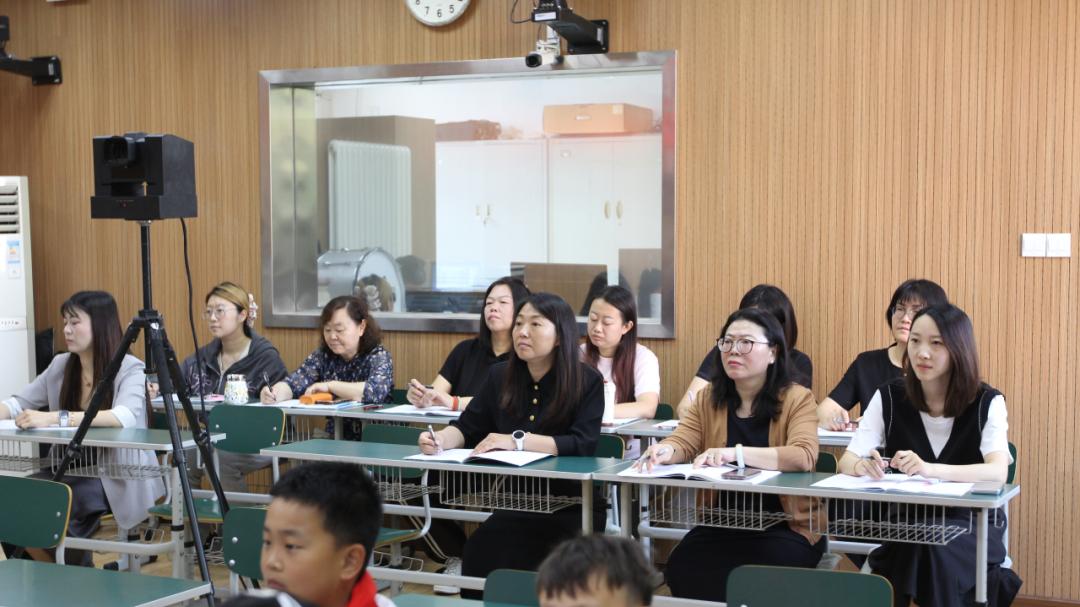北京市通州区官园小学启航杯青年教师课堂评优展示活动圆满举行