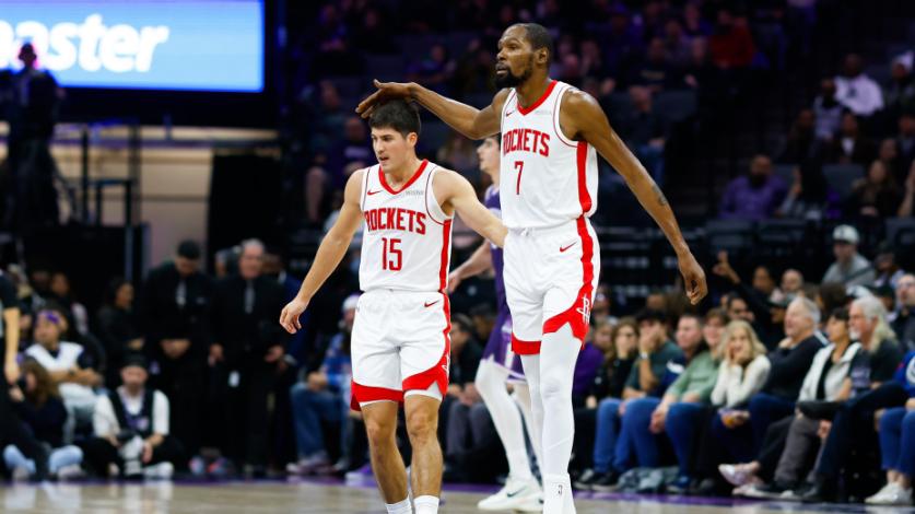 火箭对阵凯尔特人前瞻，杰伦布朗近期状态好，乌度卡如何应对？