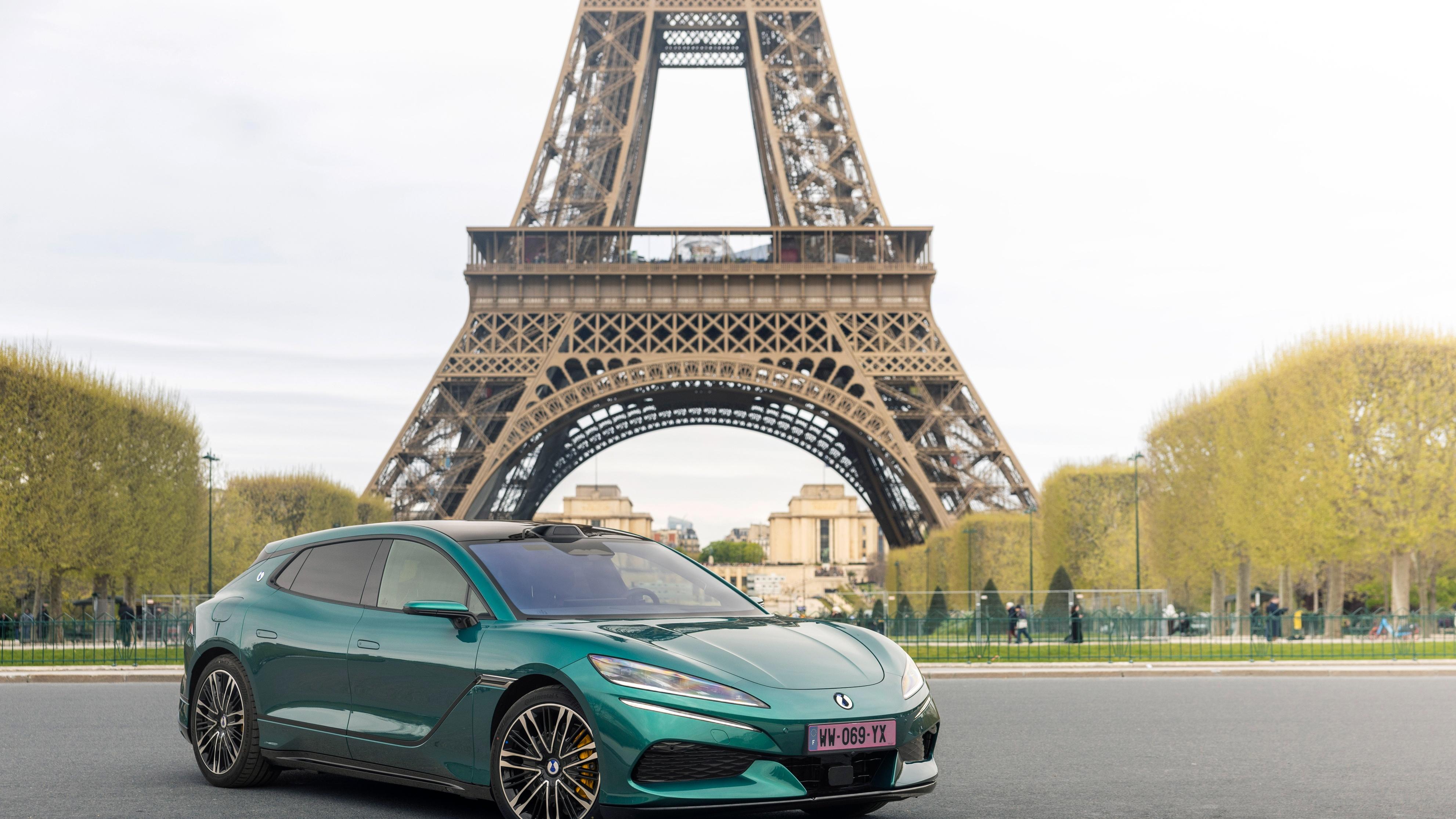 炸场！007代言中国腾势，腾势品牌强势登陆欧洲，Z9GT巴黎首发