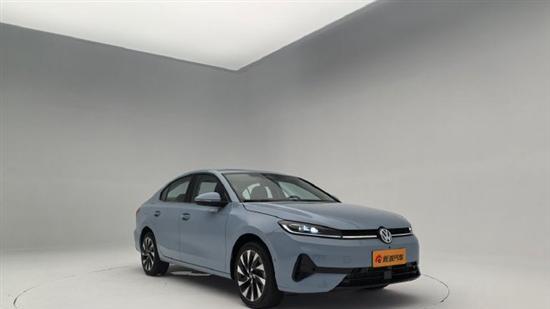 实拍全新速腾S 适合新世代年轻人的首台家轿