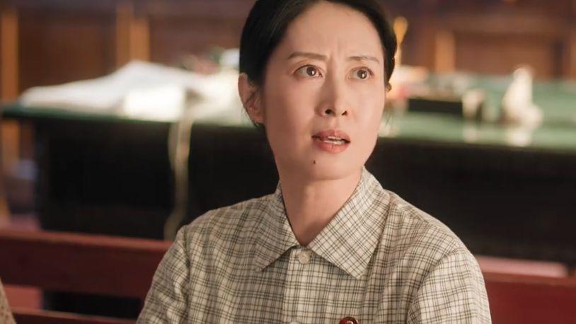 《纯真年代的爱情》大结局：所有人都认为许红旗是蕞大反派，只有通过宣传稿的费霆知道，冯琳才是反派隐藏王