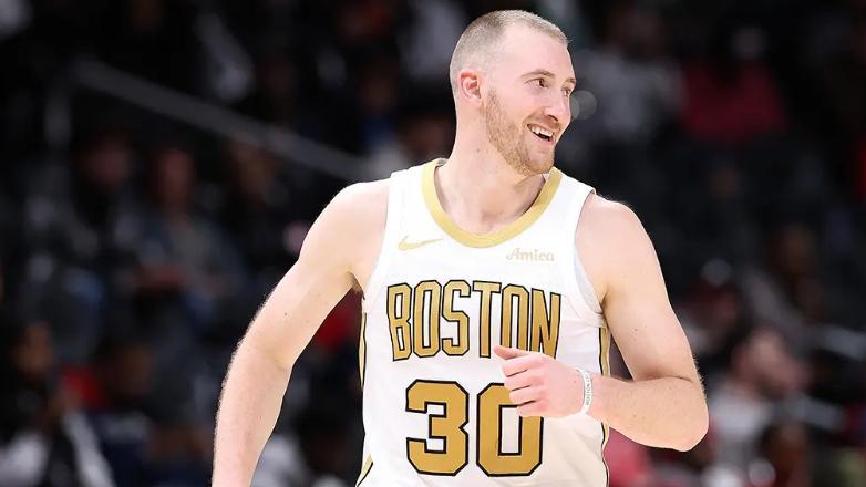 布朗错失绝杀绿军1分惜败活塞！东决提前上演一战认清两大事实