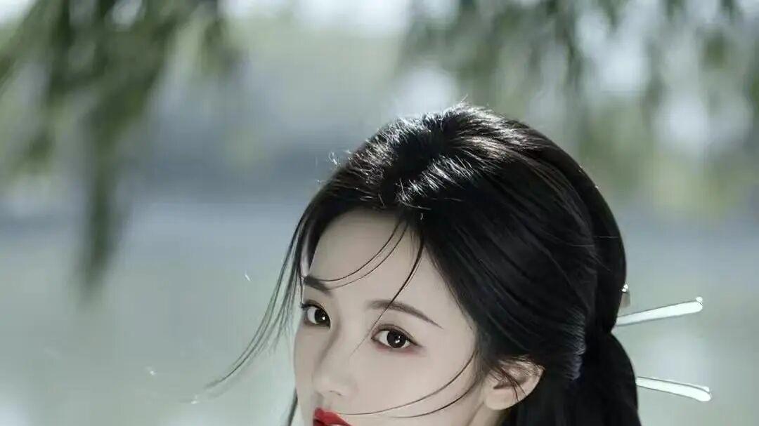 七律  时光易逝