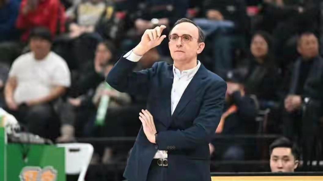 布罗金顿伤愈复出，辽篮收获意外之喜，乌戈首次透露赛季目标