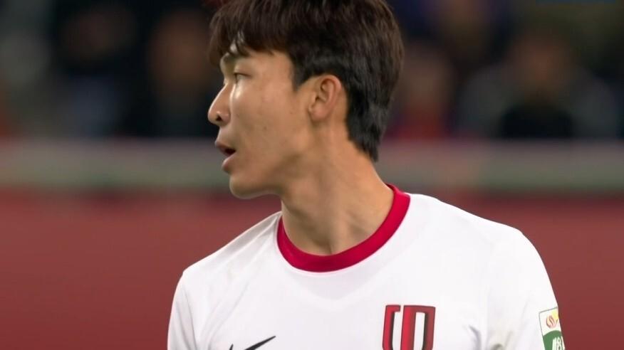 李金羽杀疯了！官宣陈彬彬后还要签蓉城王牌，升班马真要冲亚冠？