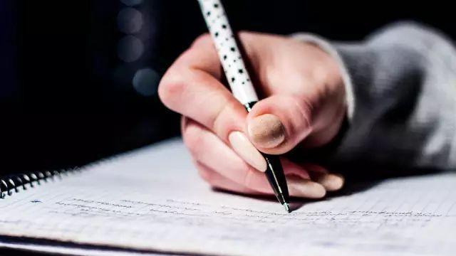 美国NIW绿卡申请条件及自测指南
