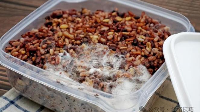 小年，年前大扫除，不管你平时有多节俭，这7类东西该扔就扔掉！