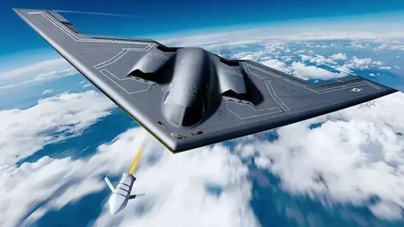 美军坚称中国轰20无法超越美国B2？新代机王之争，到底鹿死谁手？