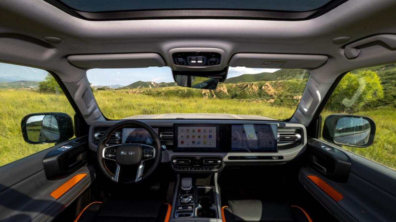 硬派越野价值新解：回归本真，专业与乐趣兼得