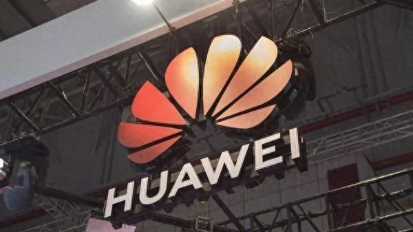 华为2026年4月要放大招？上海滩一场“全场景”硬仗