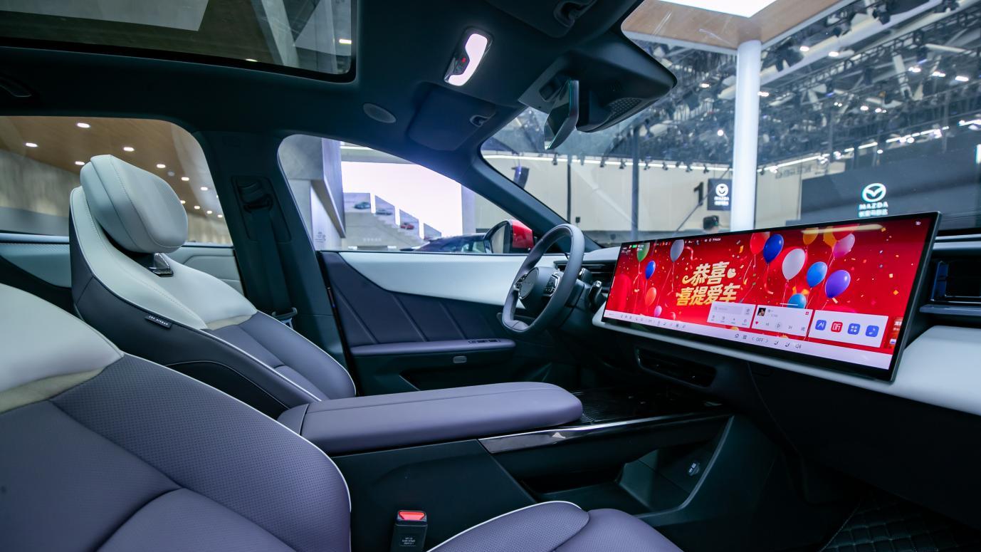 马自达EZ-60与日产NX8：新能源SUV家用场景再定义