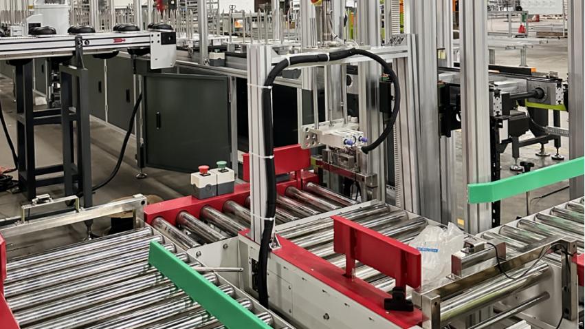 工厂常见滚筒输送线：核心配置+实用优势，一篇说透