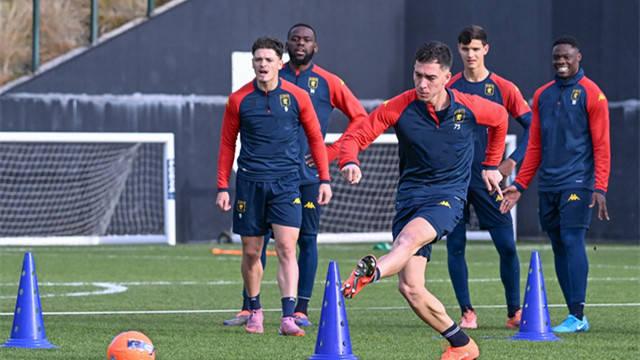 意甲：热那亚vs卡利亚里，谁能扭转目前的颓势？