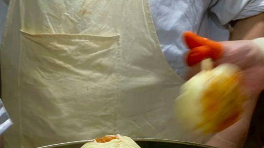 德园包子：百年老店的发酵密码