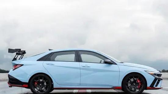 换装天鹅颈尾翼 现代伊兰特N TCR版官图发布